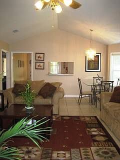 1st image of 4592 Deslin Dr