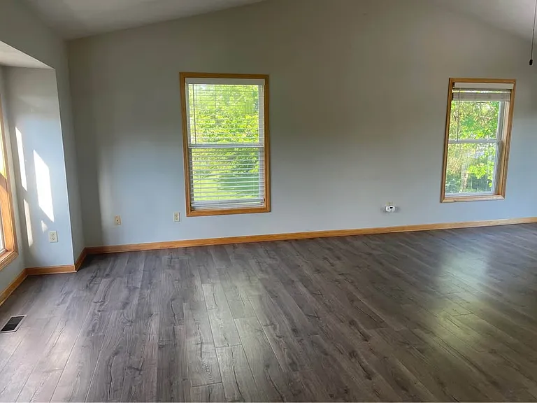 6330 Alger St — Photo 14