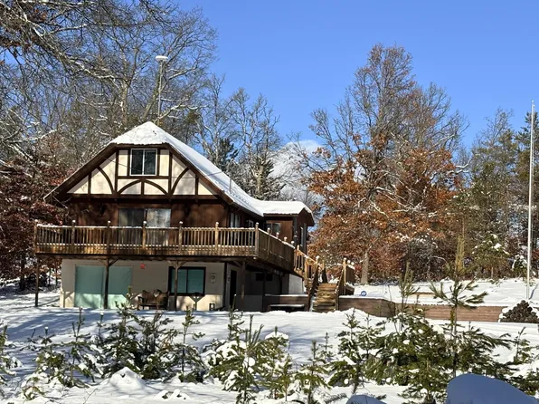 1278 W Pine Tree Rd, Baldwin, MI 49304