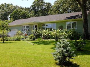 630 Bray Ave, Laurel, NY 11948