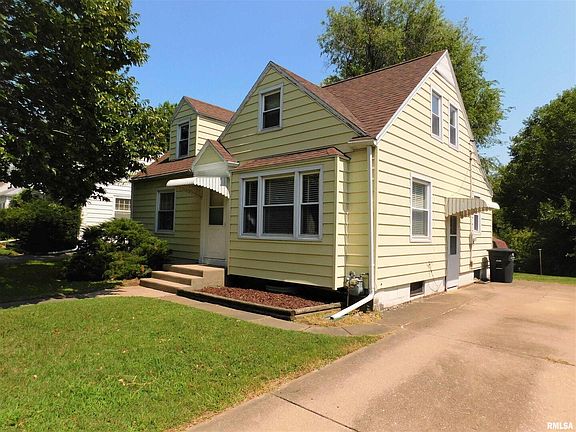 2nd image of 17 Blackhawk Hills Ct