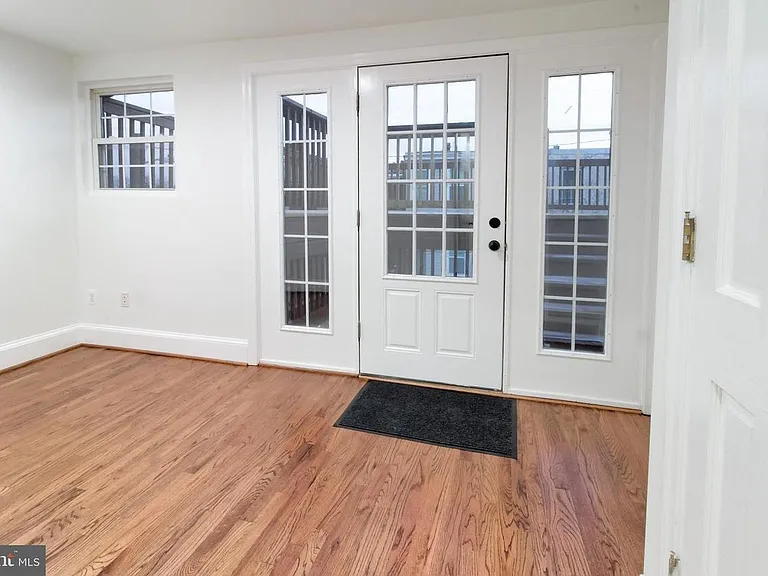 730 Newton Pl NW #1 — Photo 27