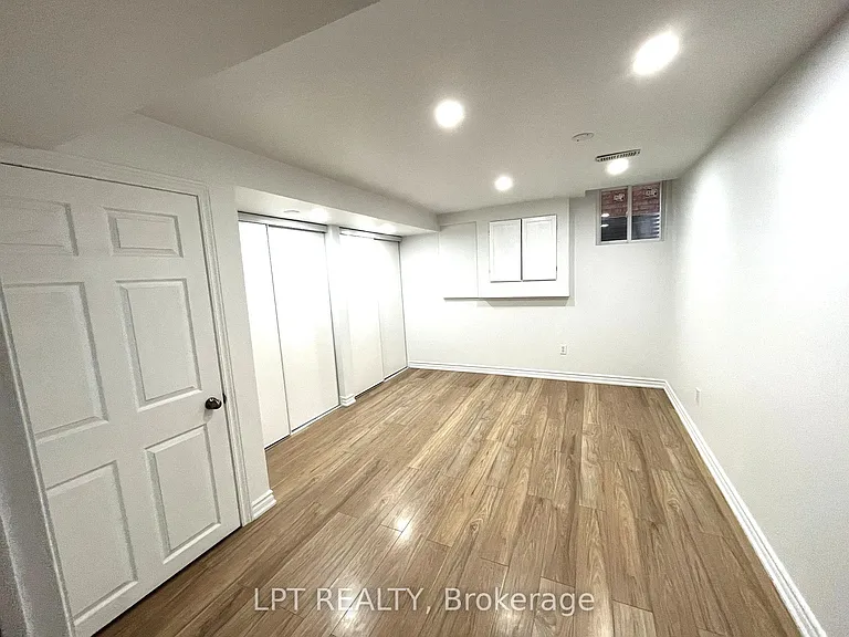 17 Glenheather Ter #BASEMENT — Photo 13