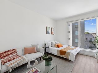 179 Academy St #PENTHOUSE 603, Jersey City, NJ 07306