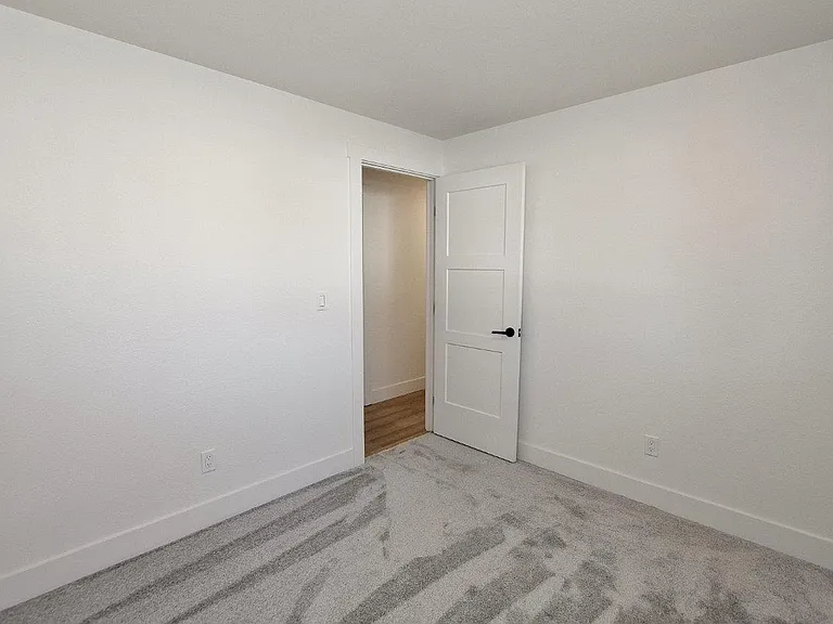 2840 N Arthur St — Photo 23