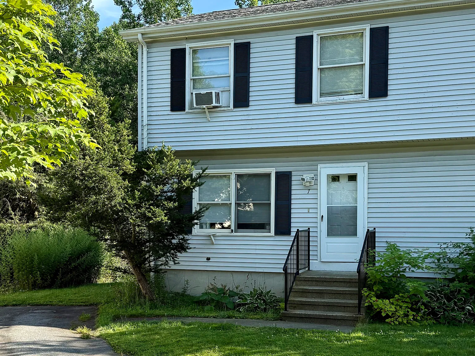 2 bed, 1600 sqft, $2,500 — Photo 3
