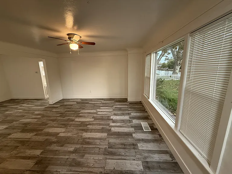 177 Almond Ave — Photo 3