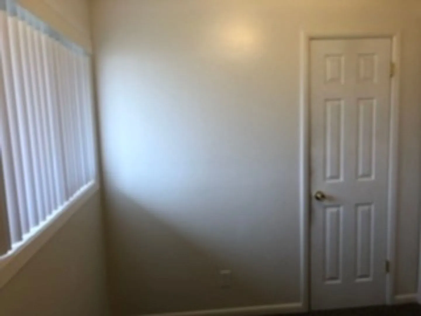 3 bedroom 1 bath house — Photo 3
