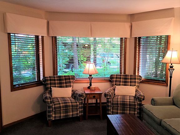 3rd image of 4908 N Landmark Cir #1222