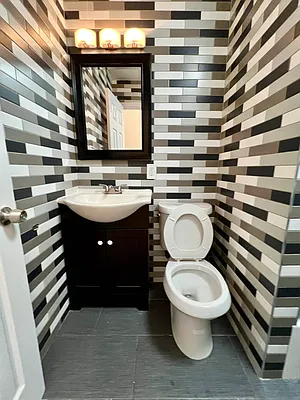 Rented by ERNY LLC | media 22