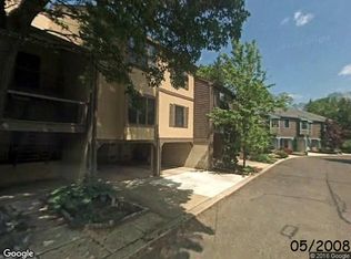 100 Kings Croft, Cherry Hill, NJ 08034