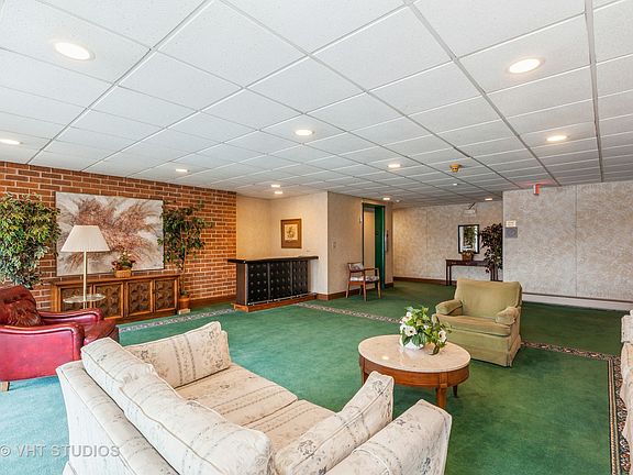 3rd image of 4250 Saratoga Ave APT L303