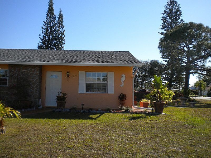 1st image of 603 98th Ave N