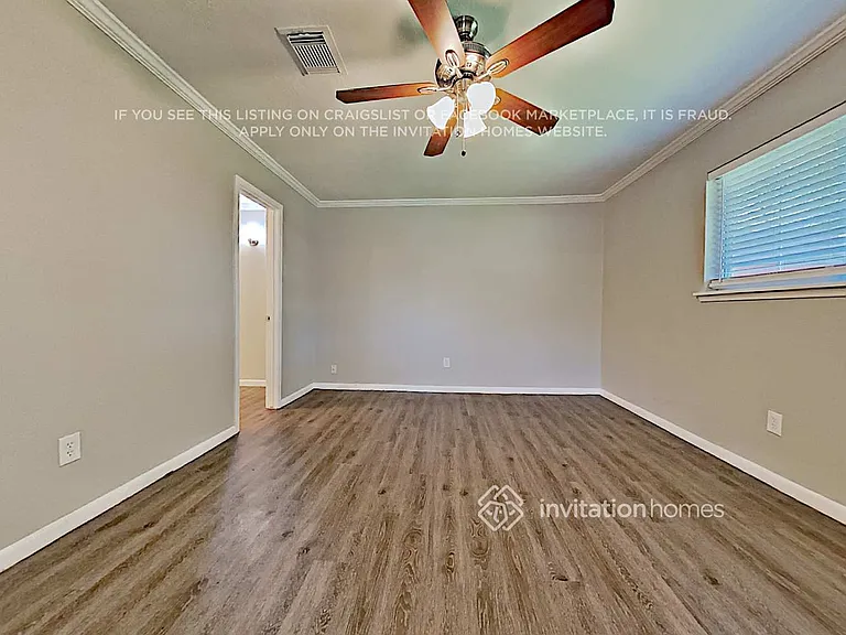 2705 Coy Dr — Photo 10