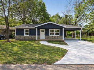 2009 W Sherman St, Paris, TX 75460