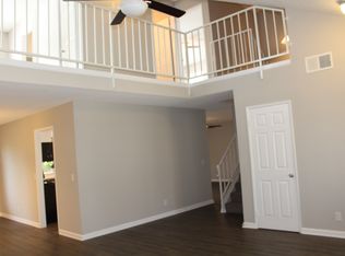 43015 Pearlwood Dr, Lancaster, CA 93536