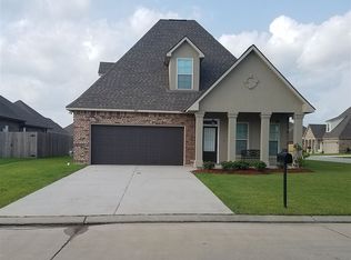 364 Pond Dr, Thibodaux, LA 70301