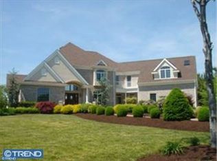 49 Applegate Rd, Jobstown, NJ 08041