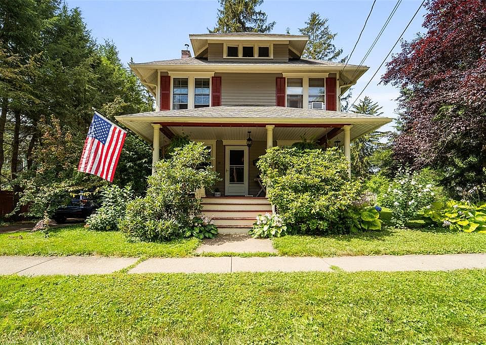 1st image of 15-17 Ross St