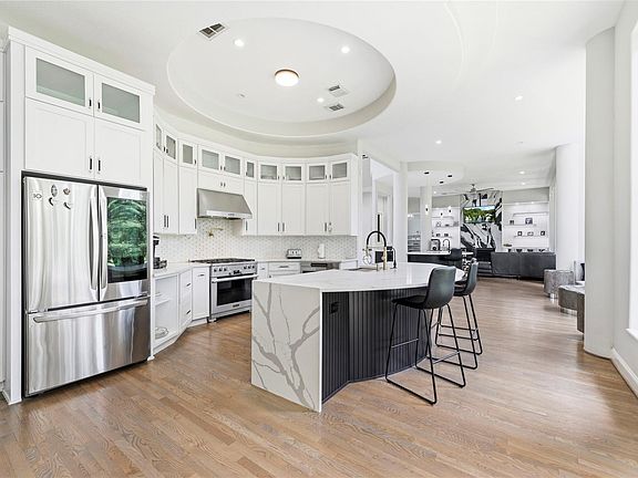 2nd image of 23 Westpoint Dr