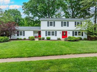13622 Peacockfarm Rd, Saint Louis, MO 63131
