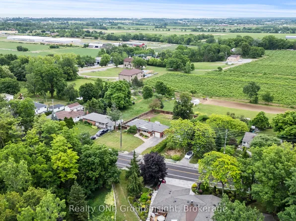 4153 Aberdeen Rd, Lincoln, ON L3J 0N6