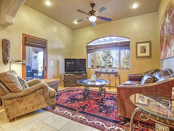 5th image of 901 Vista Primavera Dr