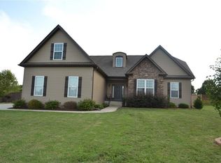 230 Abners Trail Rd, Greer, SC 29651