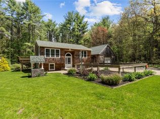 22 Wampanaug Trl, West Greenwich, RI 02817