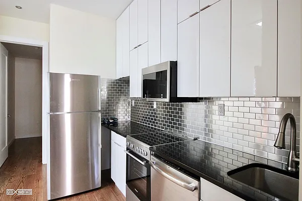 Rented by Citi Habitats | media 6