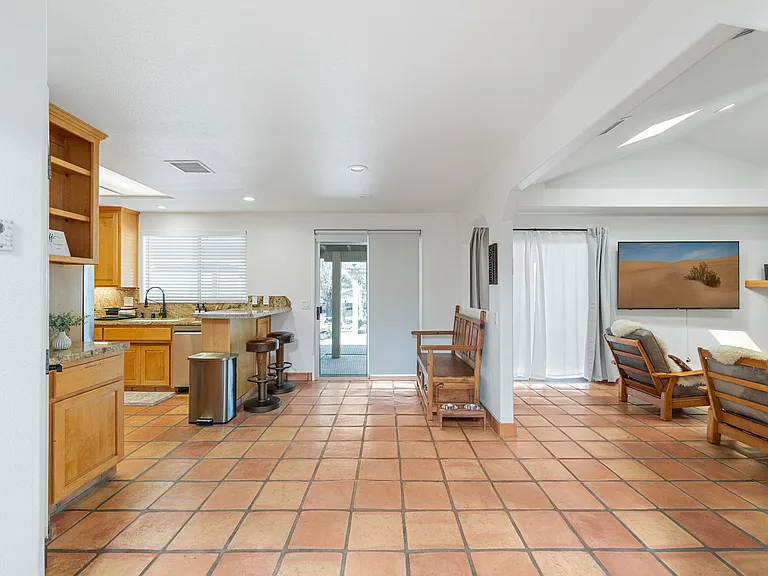 58328 Bonanza Dr — Photo 11