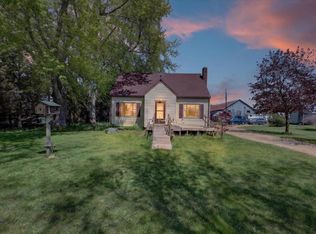 261 Nineteen Mile Rd NE, Cedar Springs, MI 49319