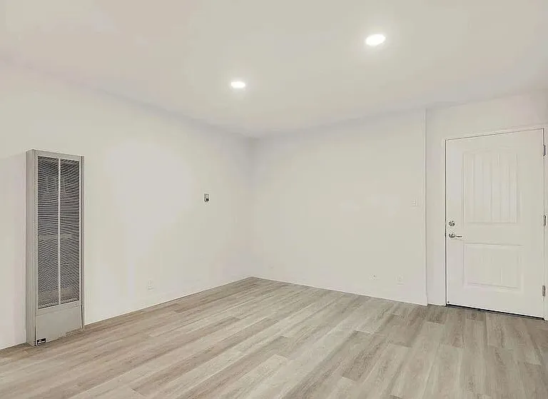 1739 Addison St #5 — Photo 6