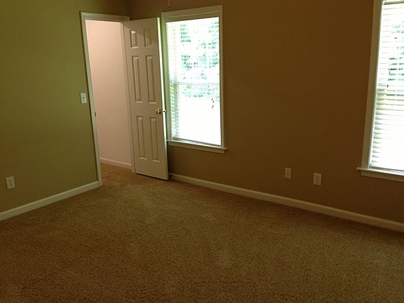 4th image of 1706 Dunneman Ct