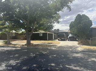 45453 13th St W, Lancaster, CA 93534