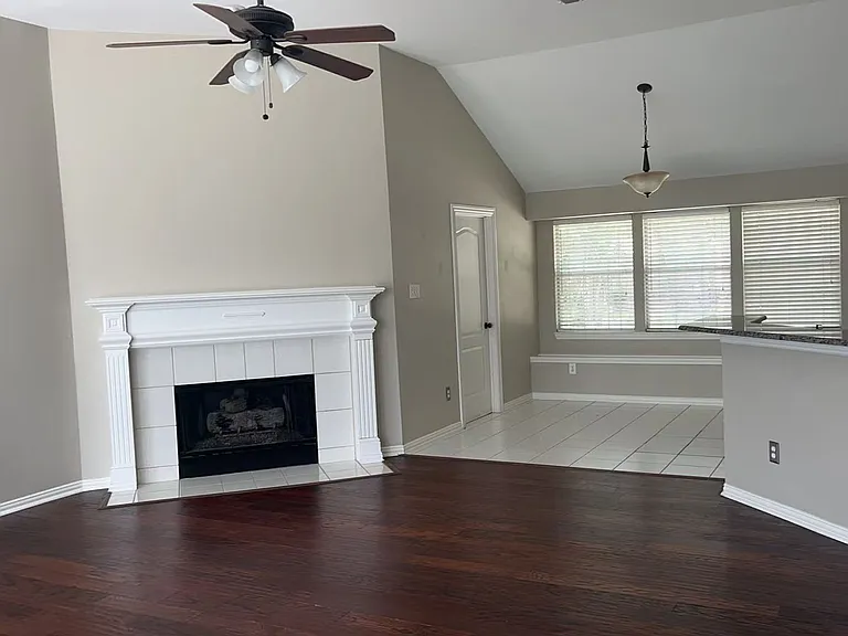 4645 Wales Dr — Photo 11