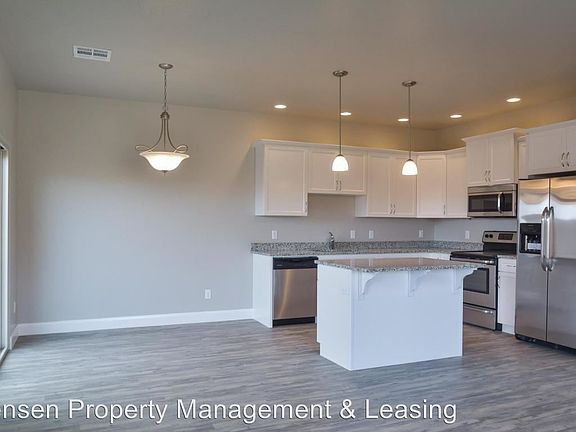 5th image of 2551 N Bella Vista Dr