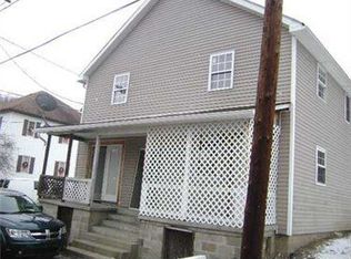 154 Highland Ave, Avella, PA 15312