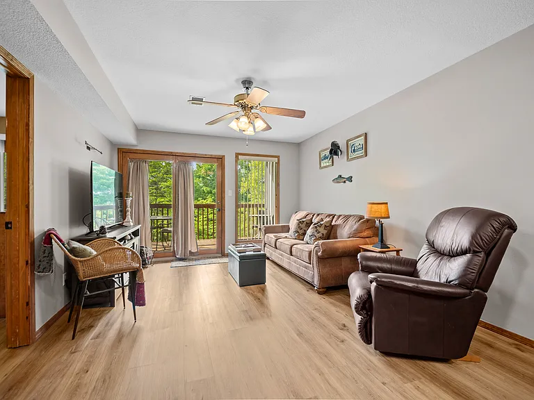 437 Notch Ln #5 — Photo 4
