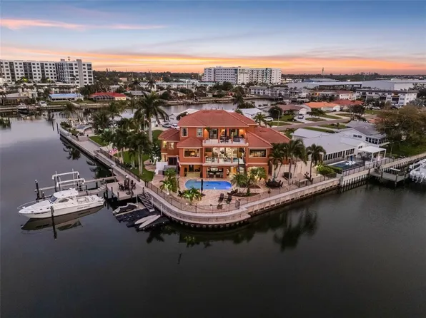 4401 38th St S, Saint Petersburg, FL 33711