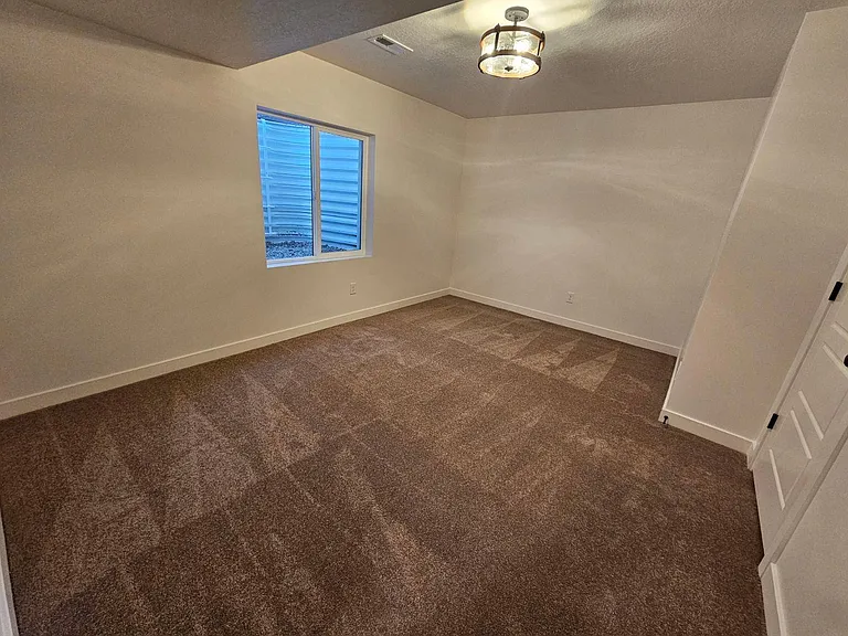10027 N Torreya Dr — Photo 15