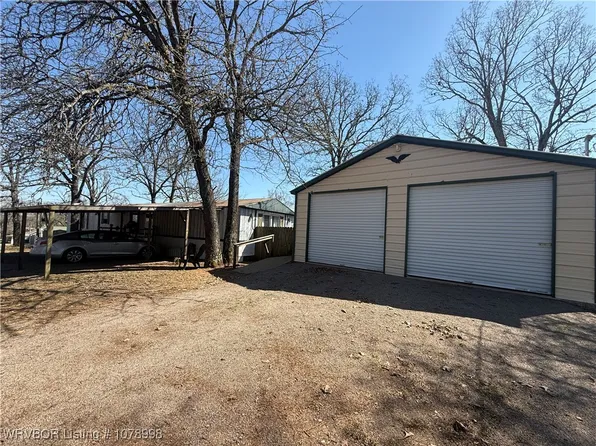 508 McConnell Ave, Bonanza, AR 72916