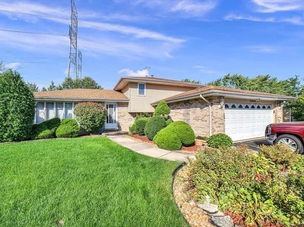 15606 Canterbury Ln, Orland Park, IL 60462