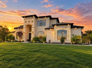 12748 Roy Rd, Brookside Village, TX 77581