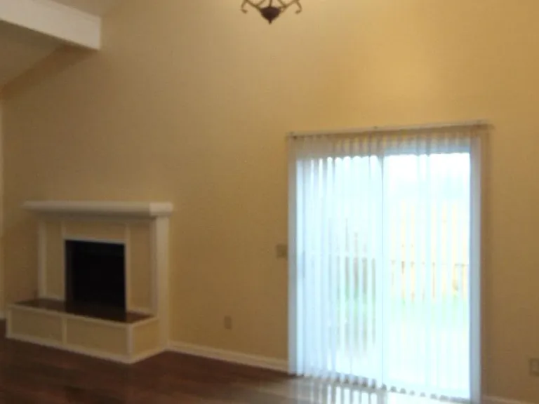 1319 Calabria Rd — Photo 13