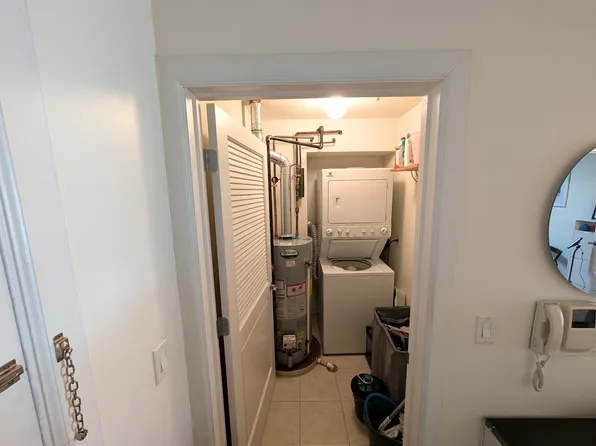 5711 Jefferson Street image 10 of 18