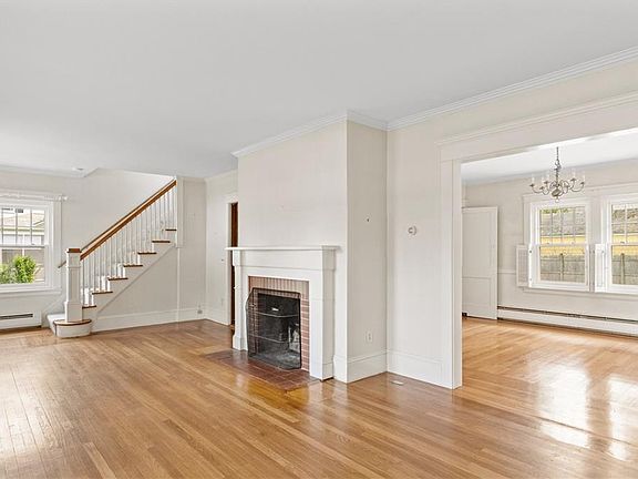 2nd image of 90 Greenwood Ave