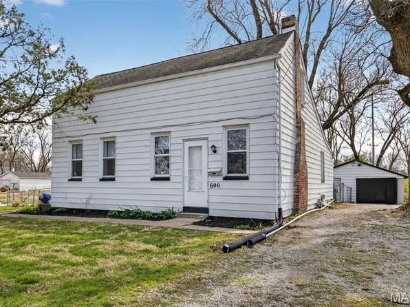 600 S 29th St, Belleville, IL 62226