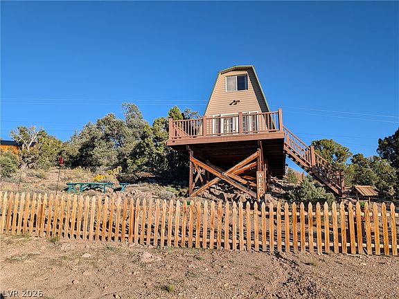 2nd image of 20502 Windsong Rd