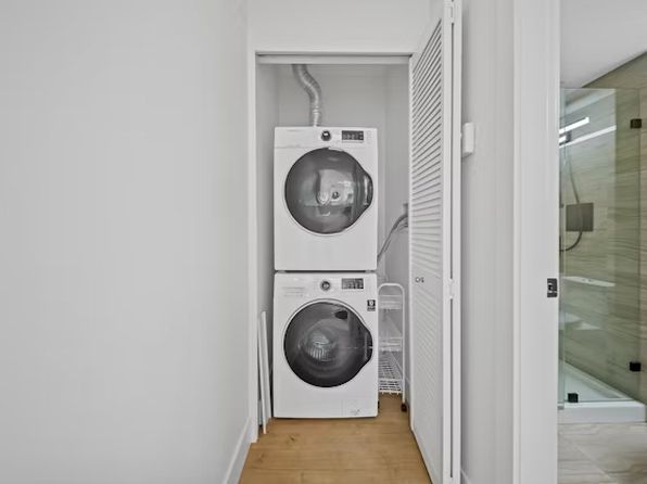 2 bedroom rental in Vancouver — photo 31